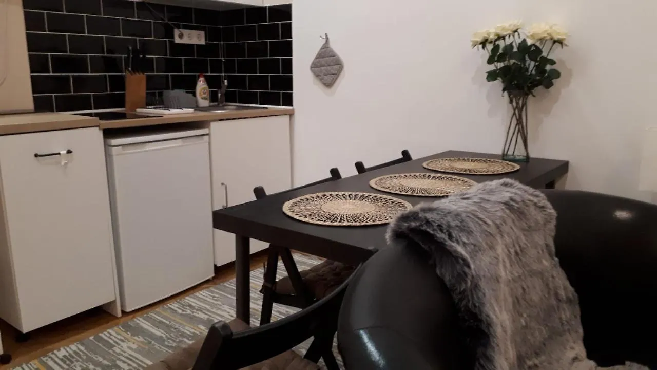 M&M Apartment Budapest House