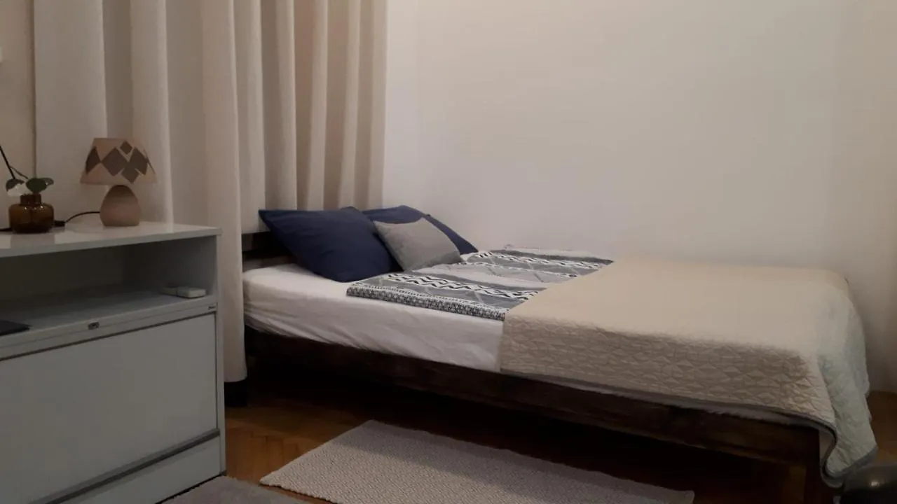 M&M Apartment Budapest House 0*,