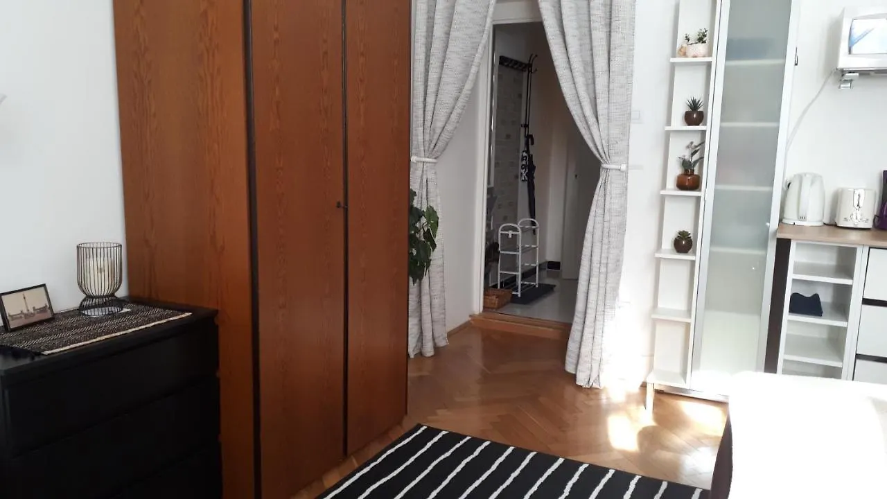 M&M Apartment Budapest House
