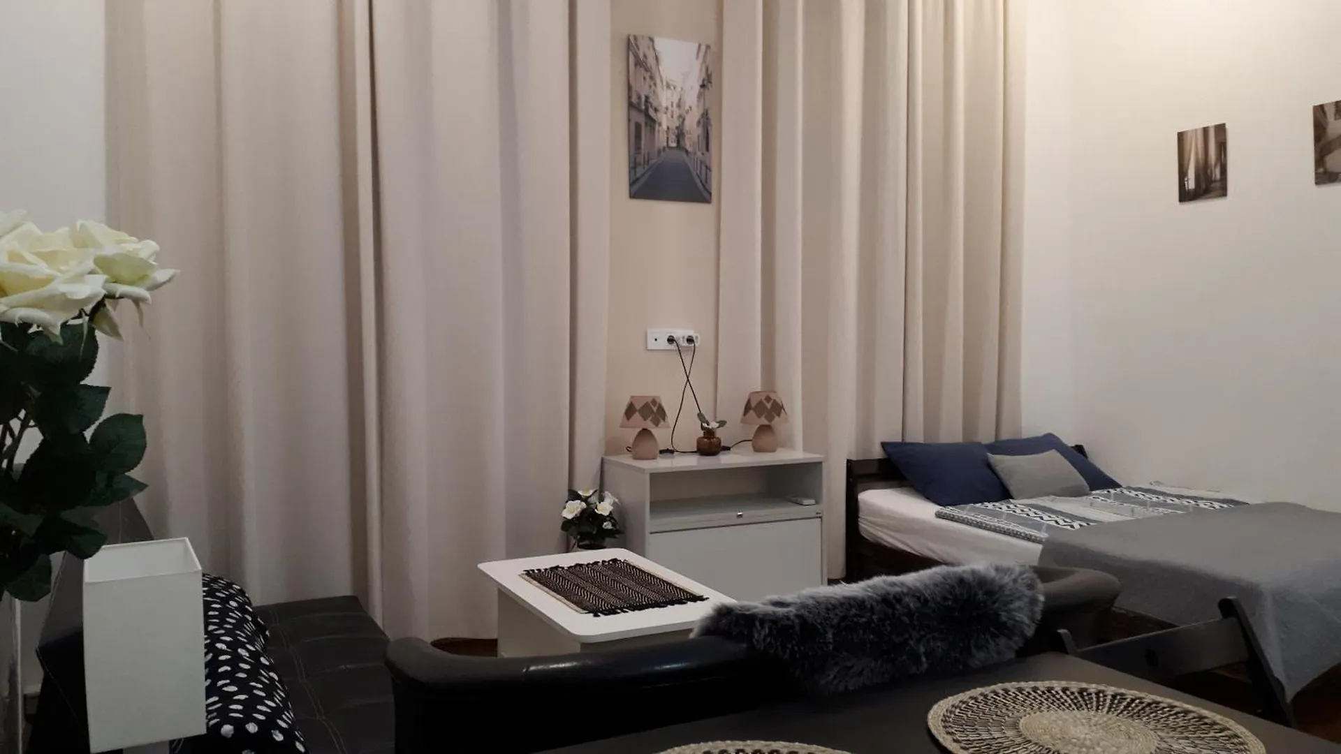 M&M Apartment Budapest House 0*,