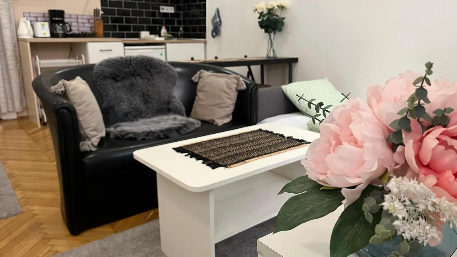 M&M Apartment Budapest House