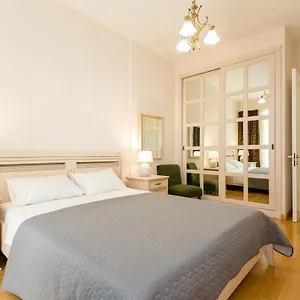 Downtown Two-bedroom Ll Tbilisi