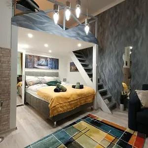 Suzan's In The Heart Of Apartman