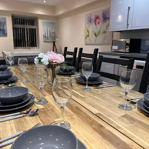 5 Bed 5 Bath / Brick Lane E1 London