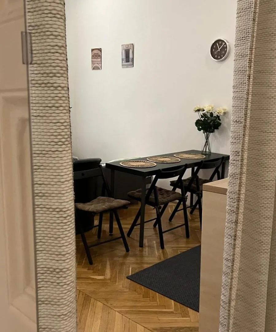 M&M Apartment Budapest House