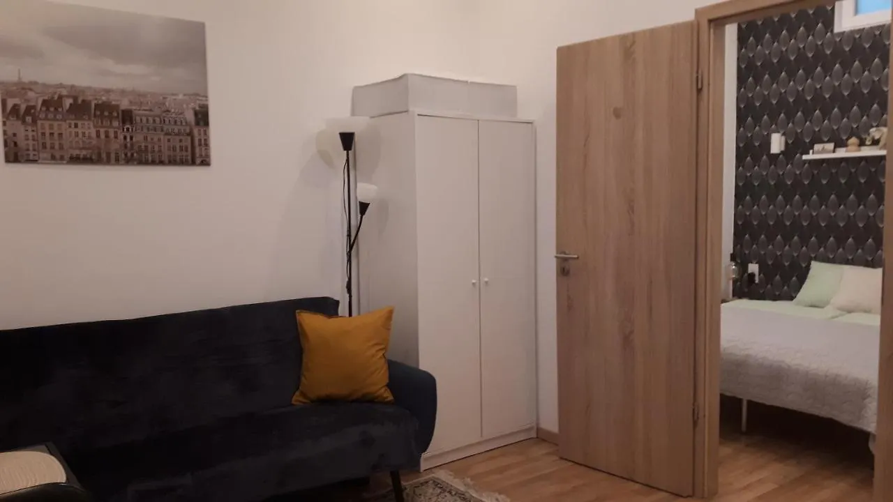M&M Apartment Budapest House