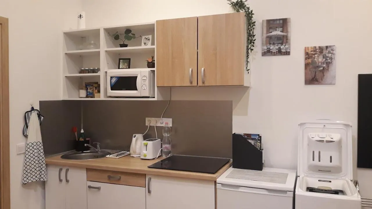 M&M Apartment Budapest House